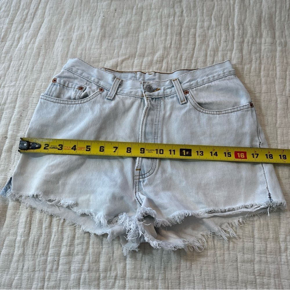 Levi's Women’s Vintage Blue Distressed 501 Cut Off Denim Shorts Button Fly - Picture 11 of 14